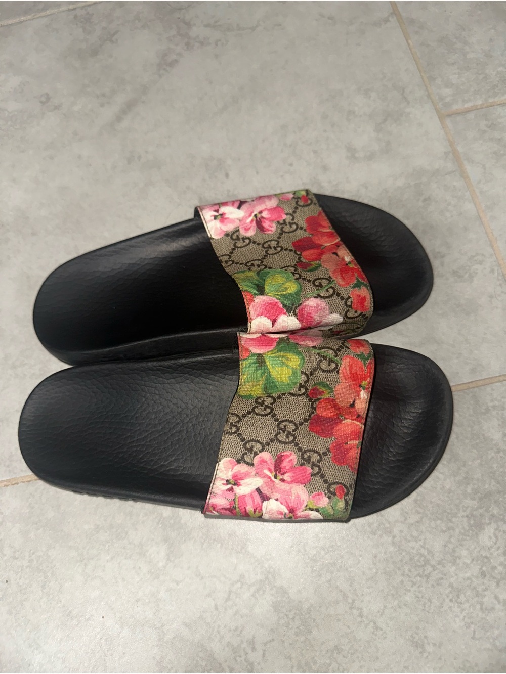 Gucci Bloom Slides - Picture 3 of 6